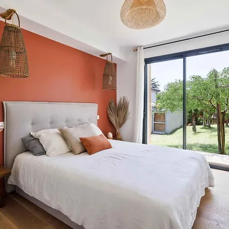 Sardinian Escape Stylish Apartamento