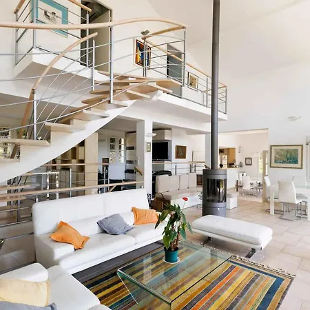 Sardinian Escape Stylish Golfo Aranci